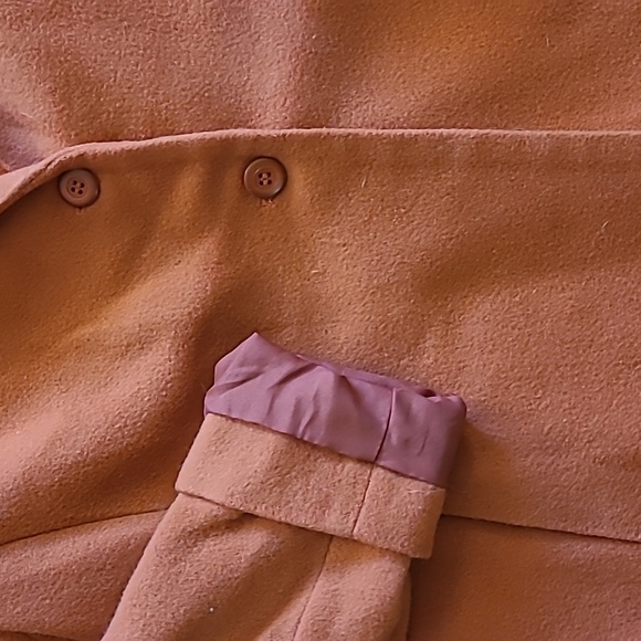 Vintage Made in Canada Oversized Blazer With Pockets & Shoulder Pads - Picture 4 of 9